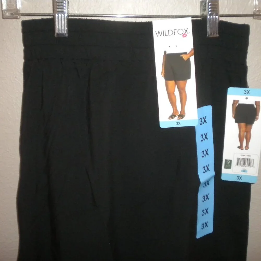 Wildfox Women's Plus Size 3X Black Rayon Elastic Back Waist Pullon Shorts NWT - Picture 4 of 5